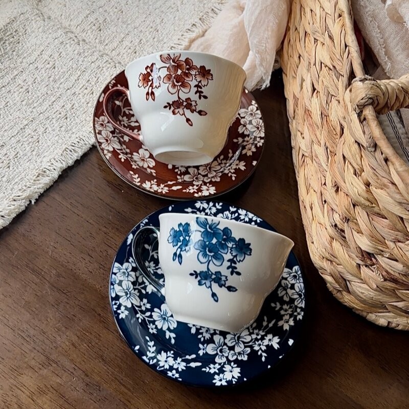 Vintage Kaffeetassen-Set mit U – Tea Coffee Set Up Bewertung und Preis